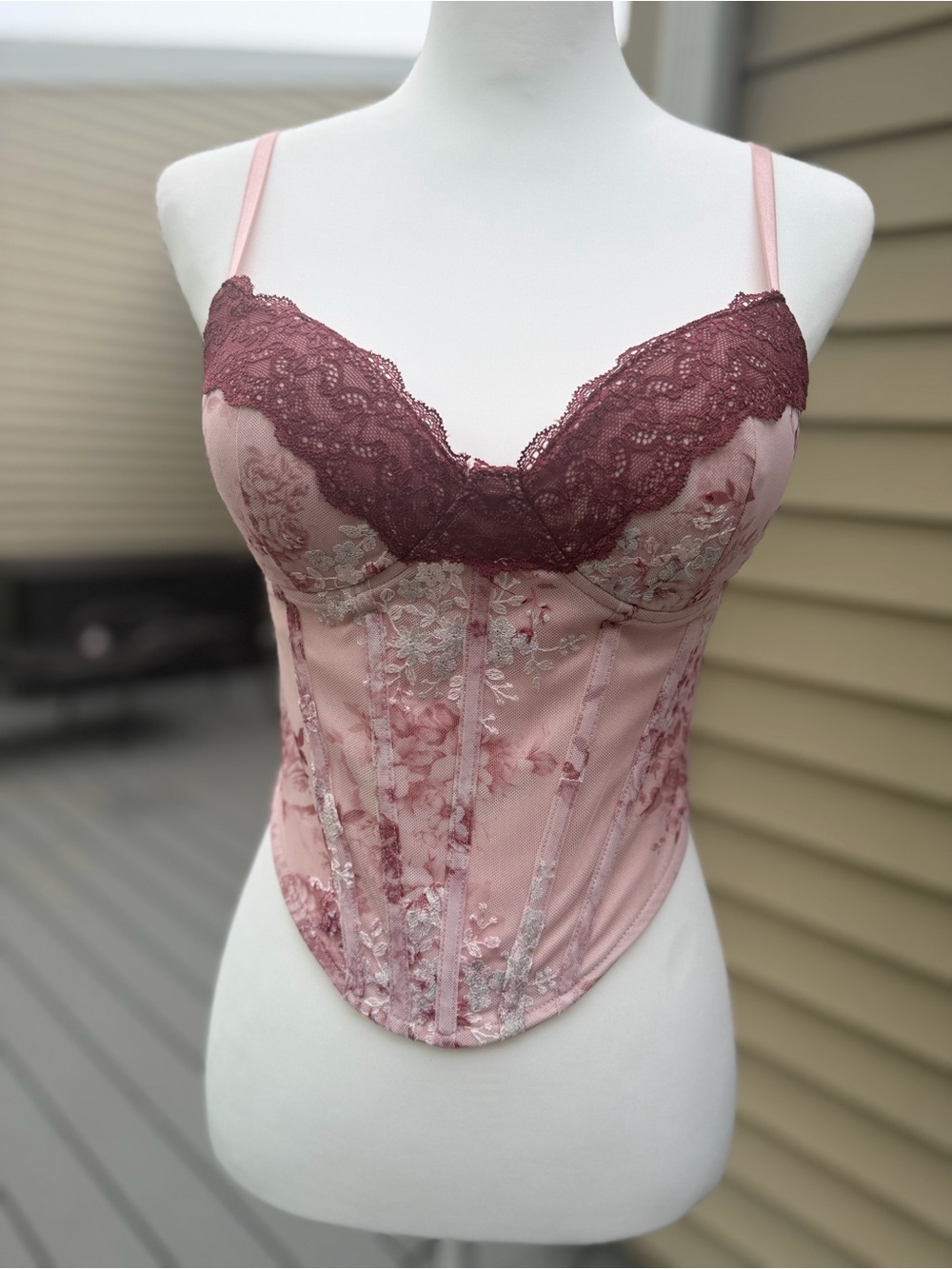 Windsor Women’s Pink Lace Bustier Corset Top